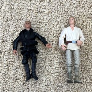 Star Wars Luke Skywalker Action Figures Black and White Outfits